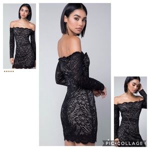 ❣️NWT❣️ Bebe Black lace off the shoulder dress